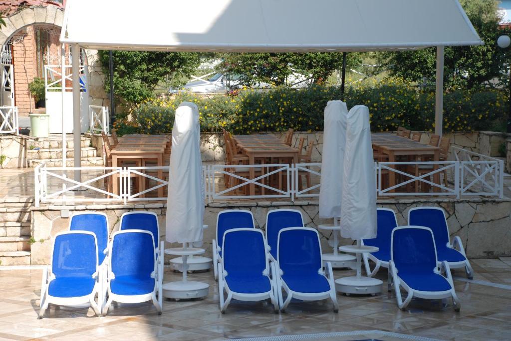 Villa Adora Beach Side Kültér fotó