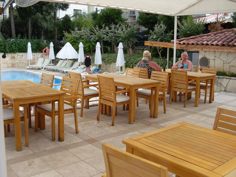 Villa Adora Beach Side Kültér fotó
