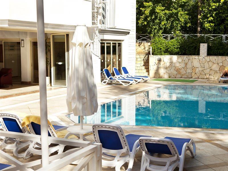 Villa Adora Beach Side Kültér fotó