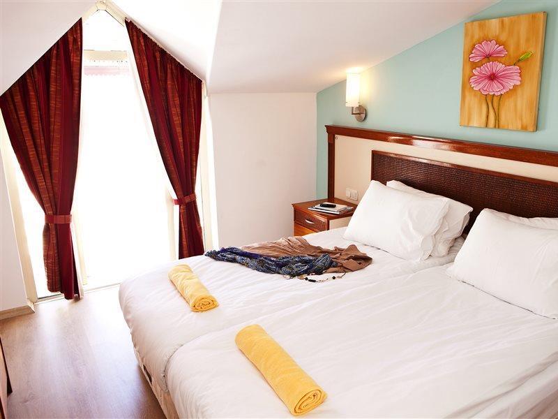 Villa Adora Beach Side Kültér fotó