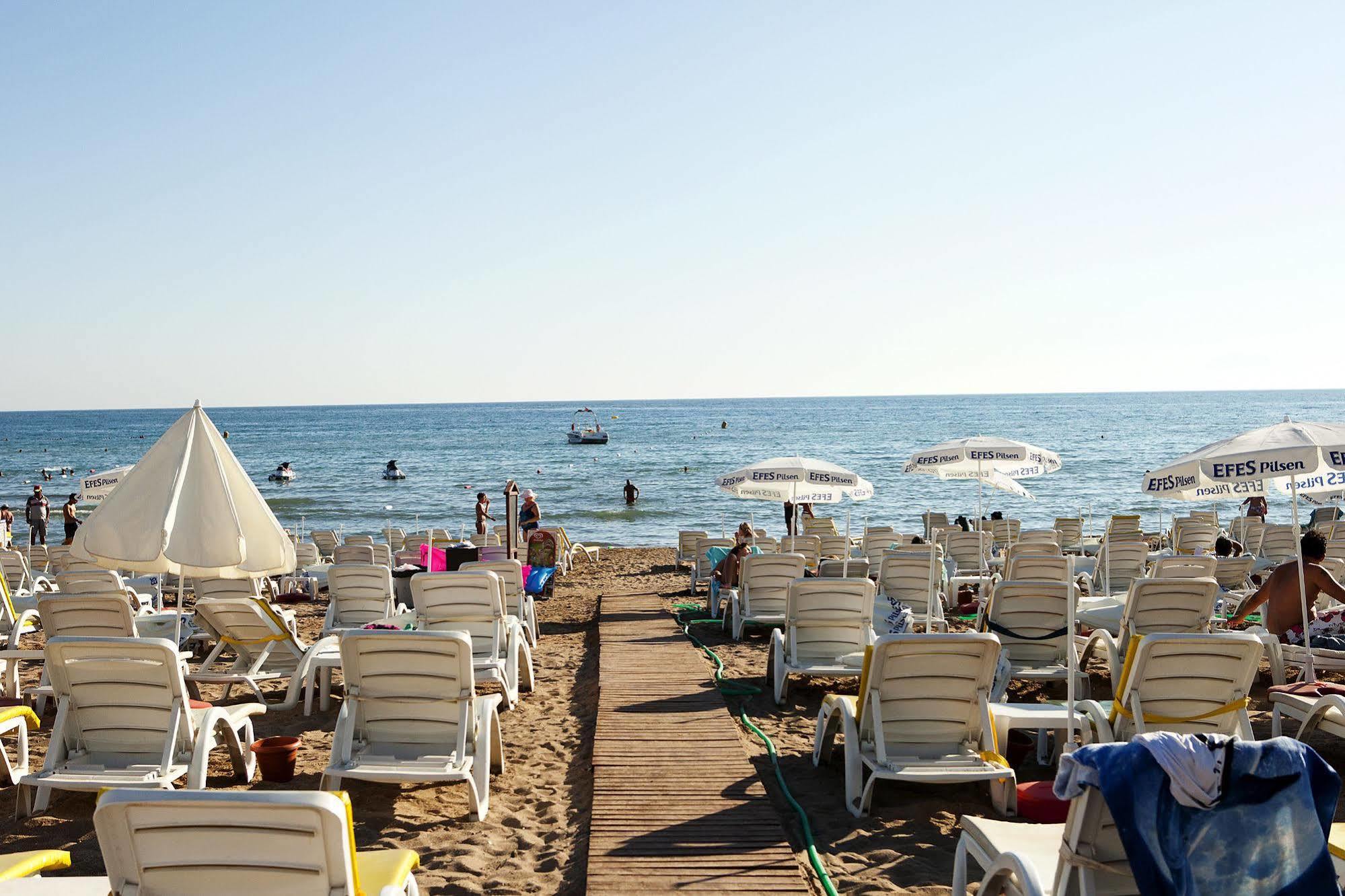Villa Adora Beach Side Kültér fotó